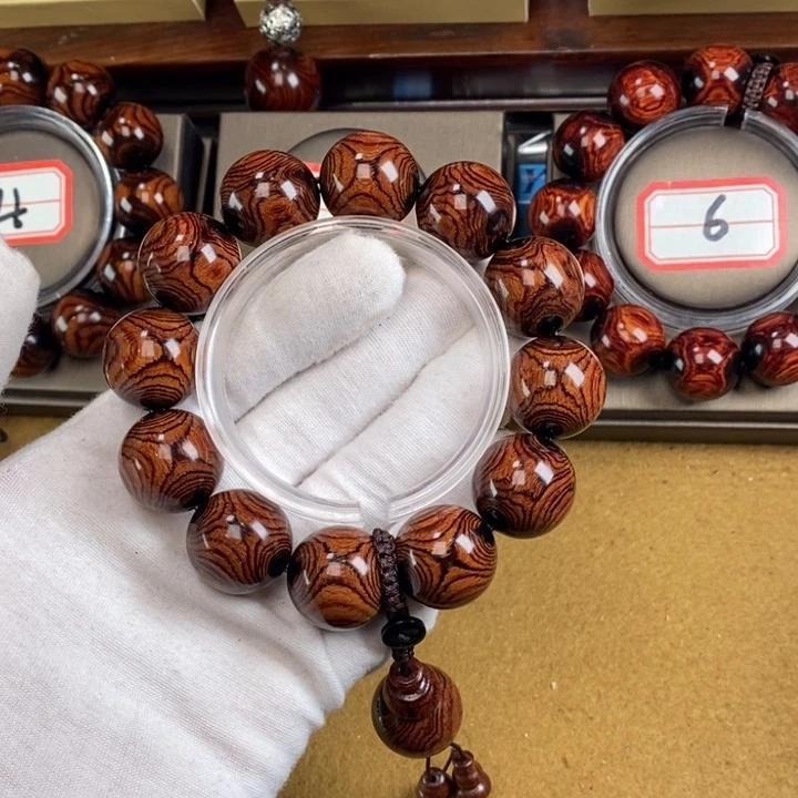 小***铺黄花梨/降香黄檀1111111