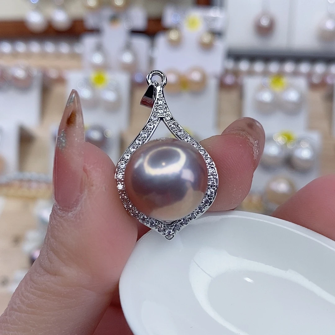 合金淡水珍珠颈饰