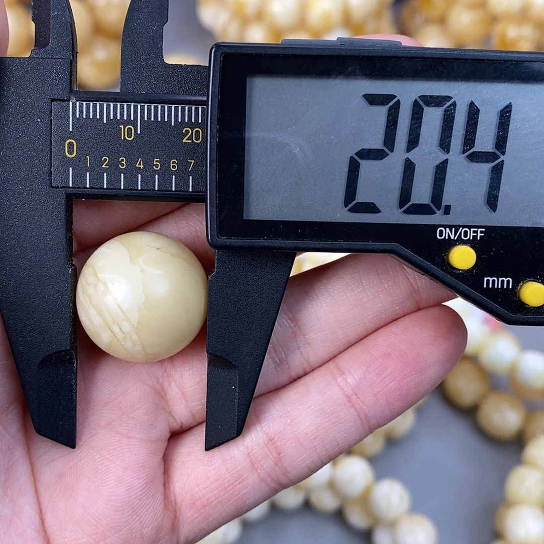 琥珀未镶嵌珠宝奇石4.8g