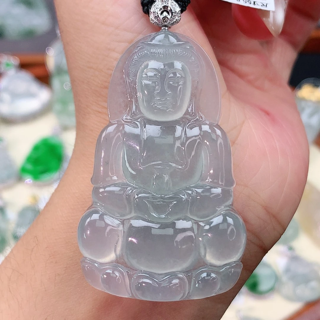 颈饰18K金镶嵌翡翠观音