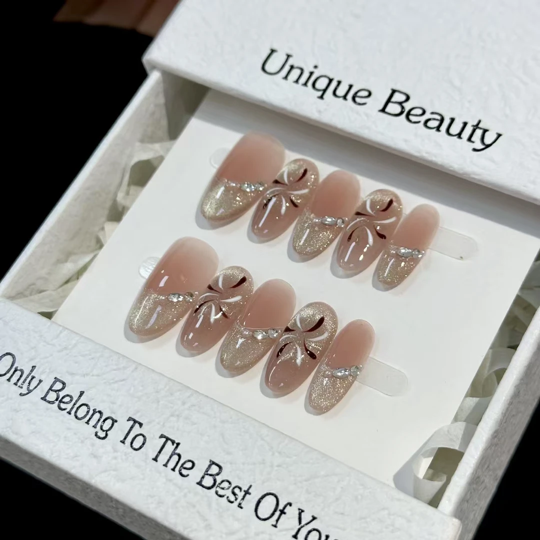 【烟花秀】猫眼手工穿戴甲高级感新年款爆闪手工美甲秋冬显白圣诞节