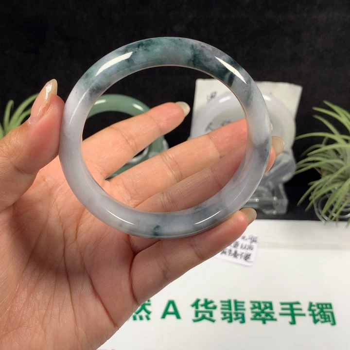 未镶嵌手镯翡翠017