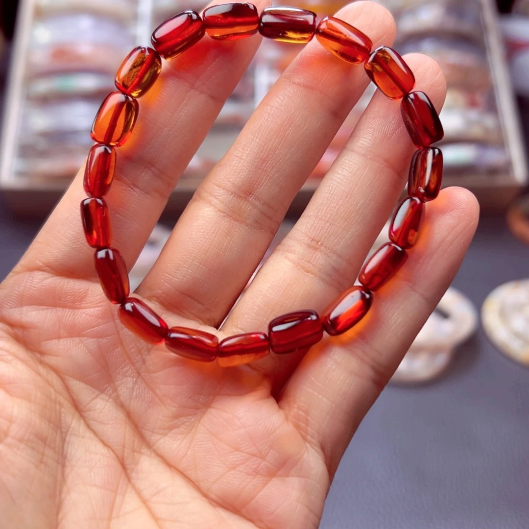 手链血珀未镶嵌8