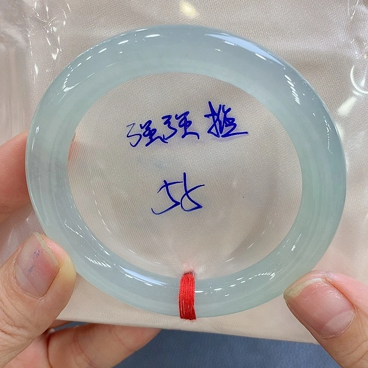 翡翠未镶嵌手镯55圆条
