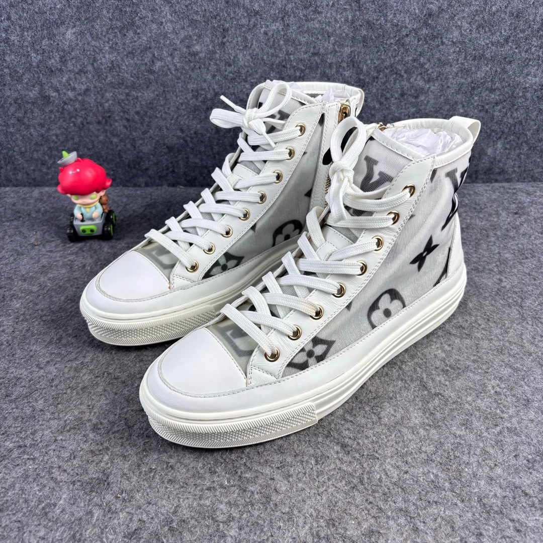 99新 LouisVuitton/路易威登 黑白满印老花网纱休闲鞋38码YLP2128