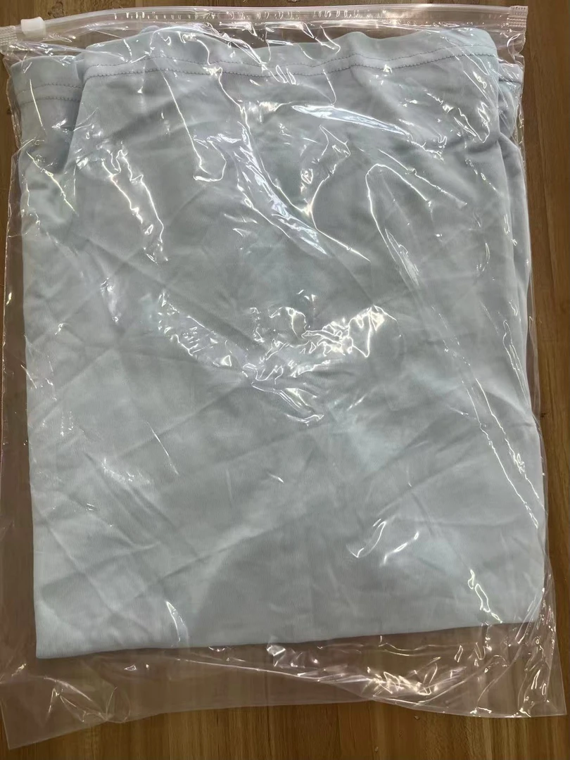 女士上衣多彩短袖T恤