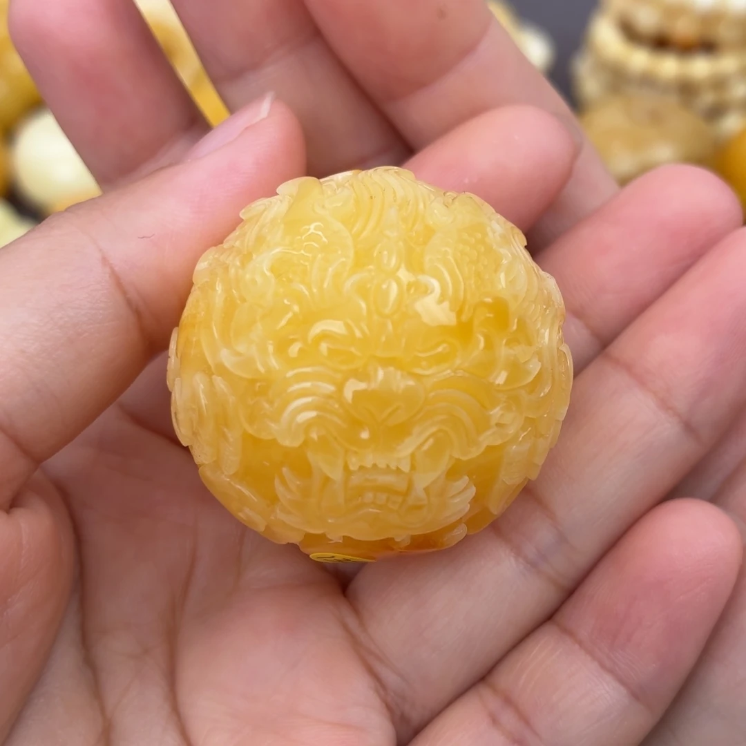 蜜蜡未镶嵌裸石龙珠