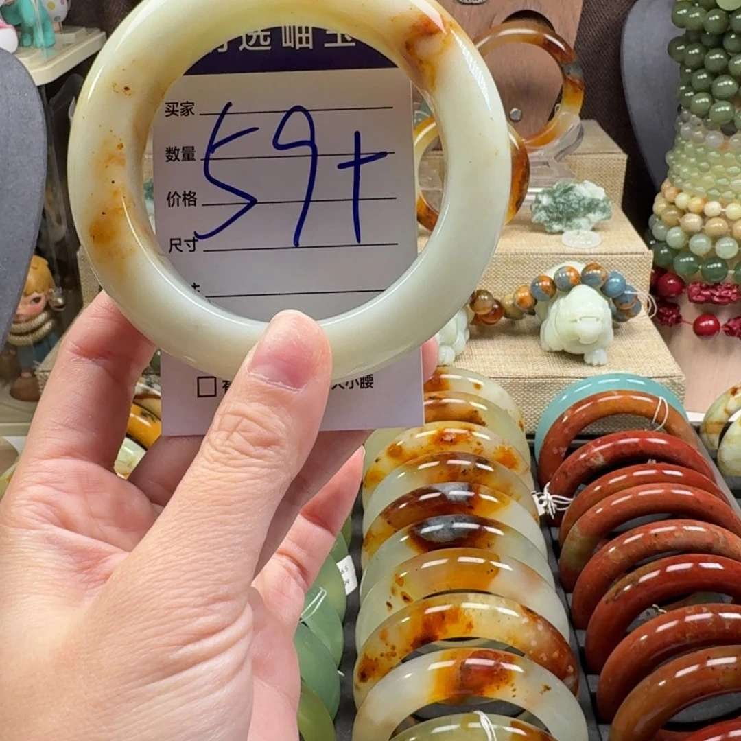 蛇纹石玉未镶嵌手镯84