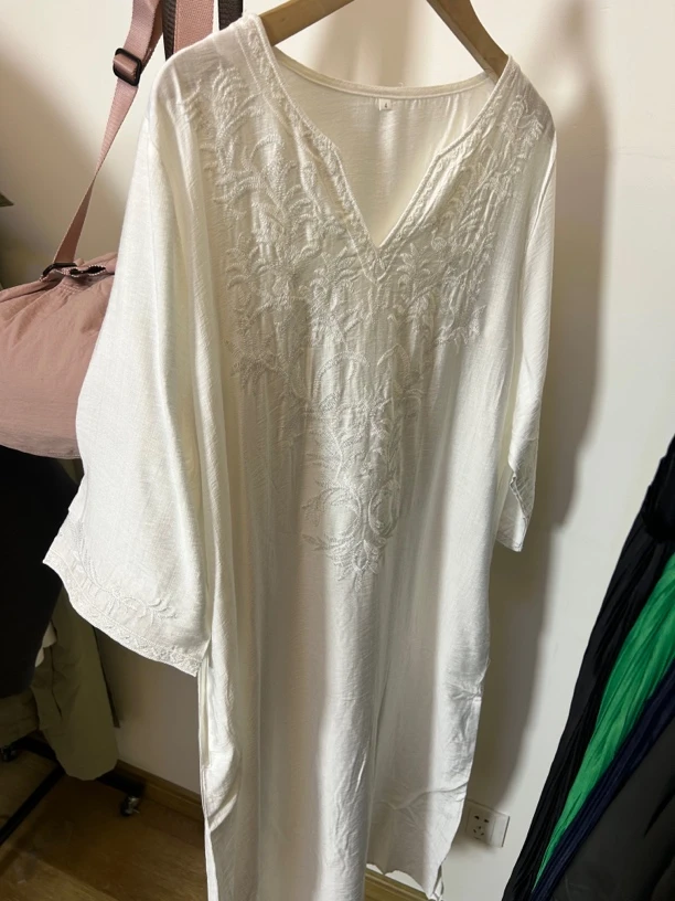 文艺复古刺绣连衣裙宽松显瘦气质苎麻长款夏季优雅长裙