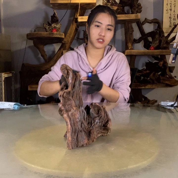 默***默天然沉木云南紫柚木