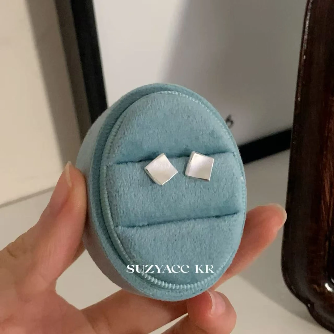 Suzyacc Kr 足银耳饰 999银方形耳钉气质时尚百搭复古小众DE0077