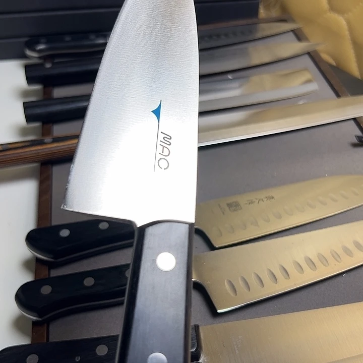 被***鸠特制钢真久作出刃8888888888