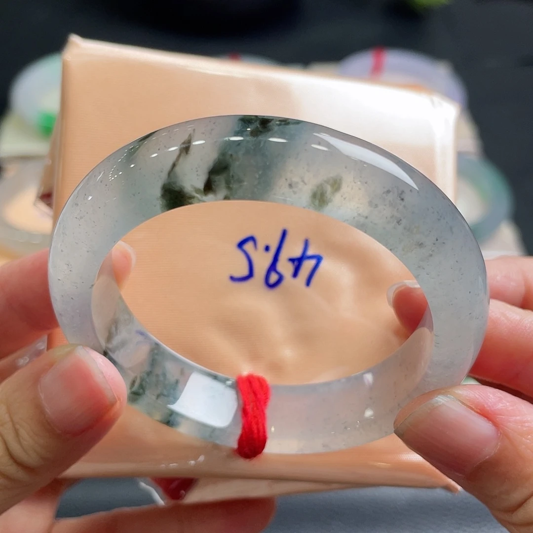 翡翠手镯未镶嵌51号正圈