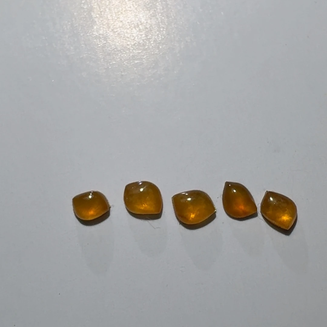 翡翠未镶嵌颈饰福利