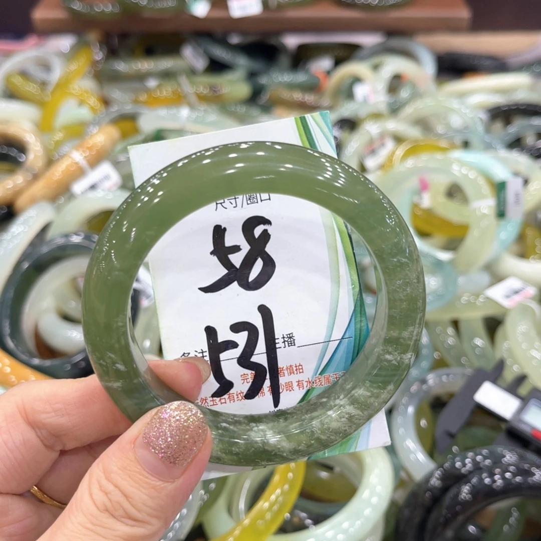 未镶嵌岫玉手镯手镯