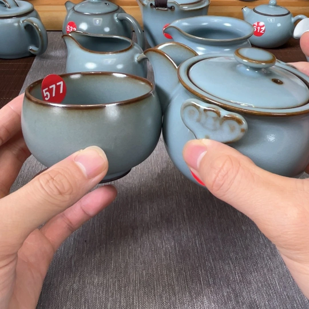 瓷片小微瑕。。。。。。。。。。。。