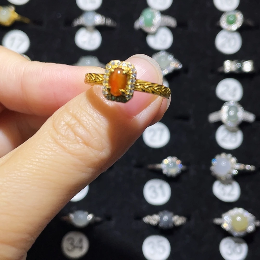 翡翠未镶嵌戒指戒指