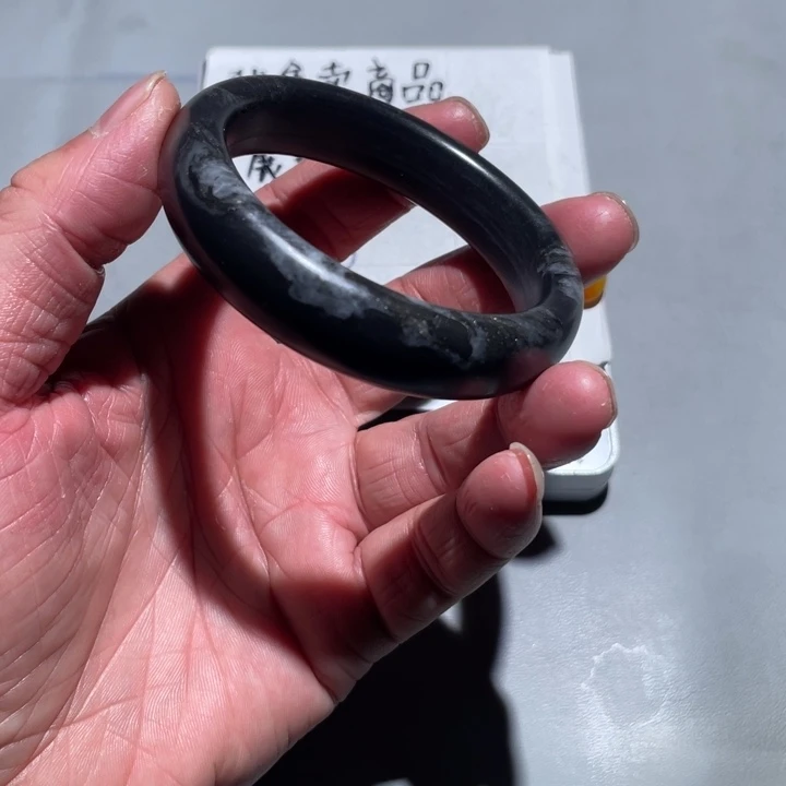 和田玉（糖玉）未镶嵌手链