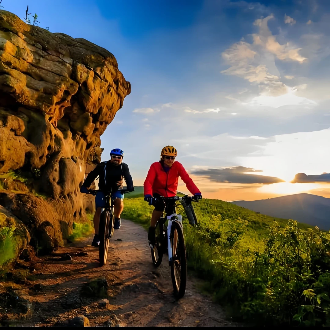 25年春季隆家新款男士时尚软壳防水冲锋户外登山防水运动体闲裤