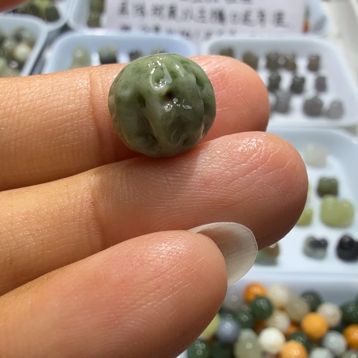 未镶嵌和田玉珠宝半成品
