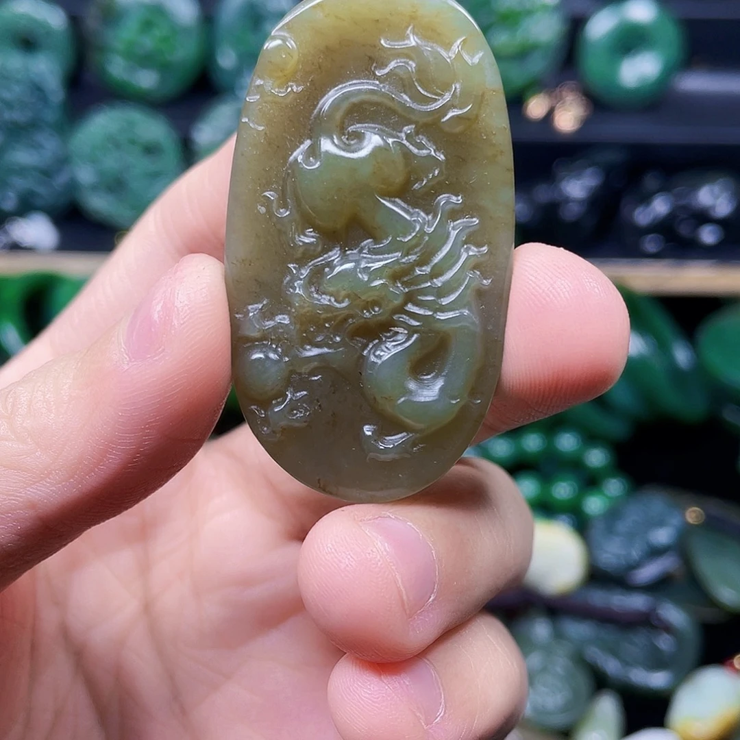 和田玉未镶嵌珠宝半成品