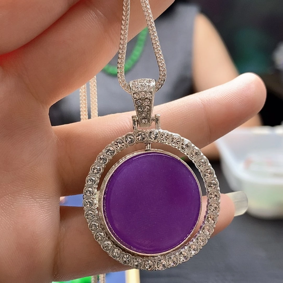 翡翠未镶嵌颈饰同心圆