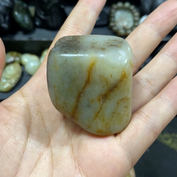 未镶嵌和田玉（糖玉）挂件