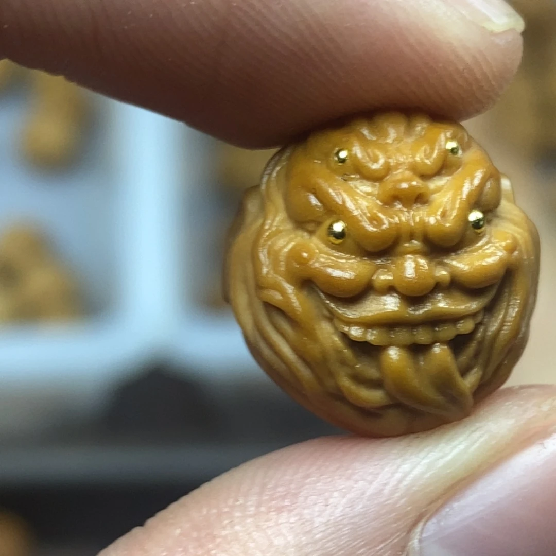 吊坠猴头核桃舔僧