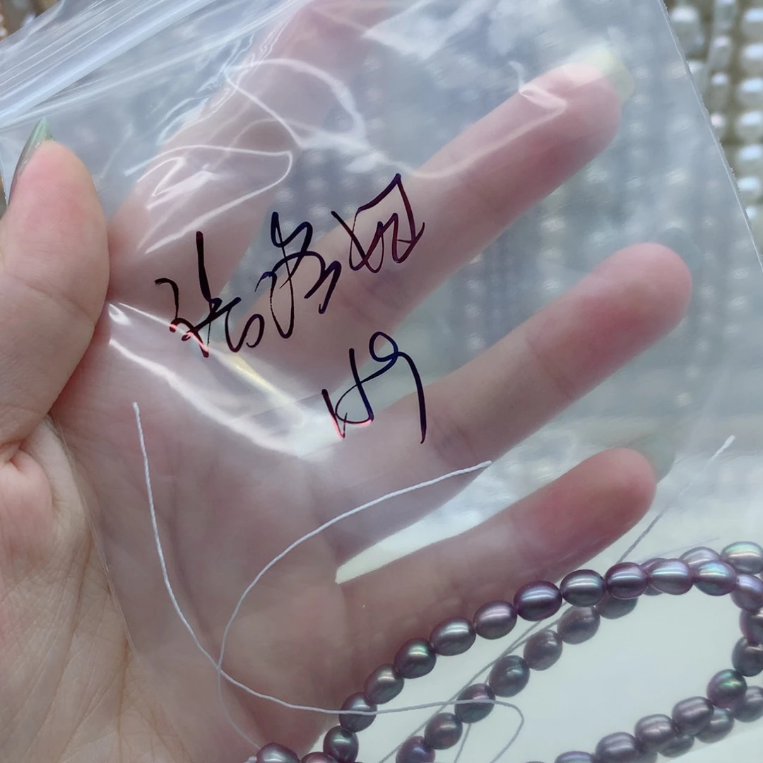 洛***妞淡水珍珠银S925镶嵌颈饰