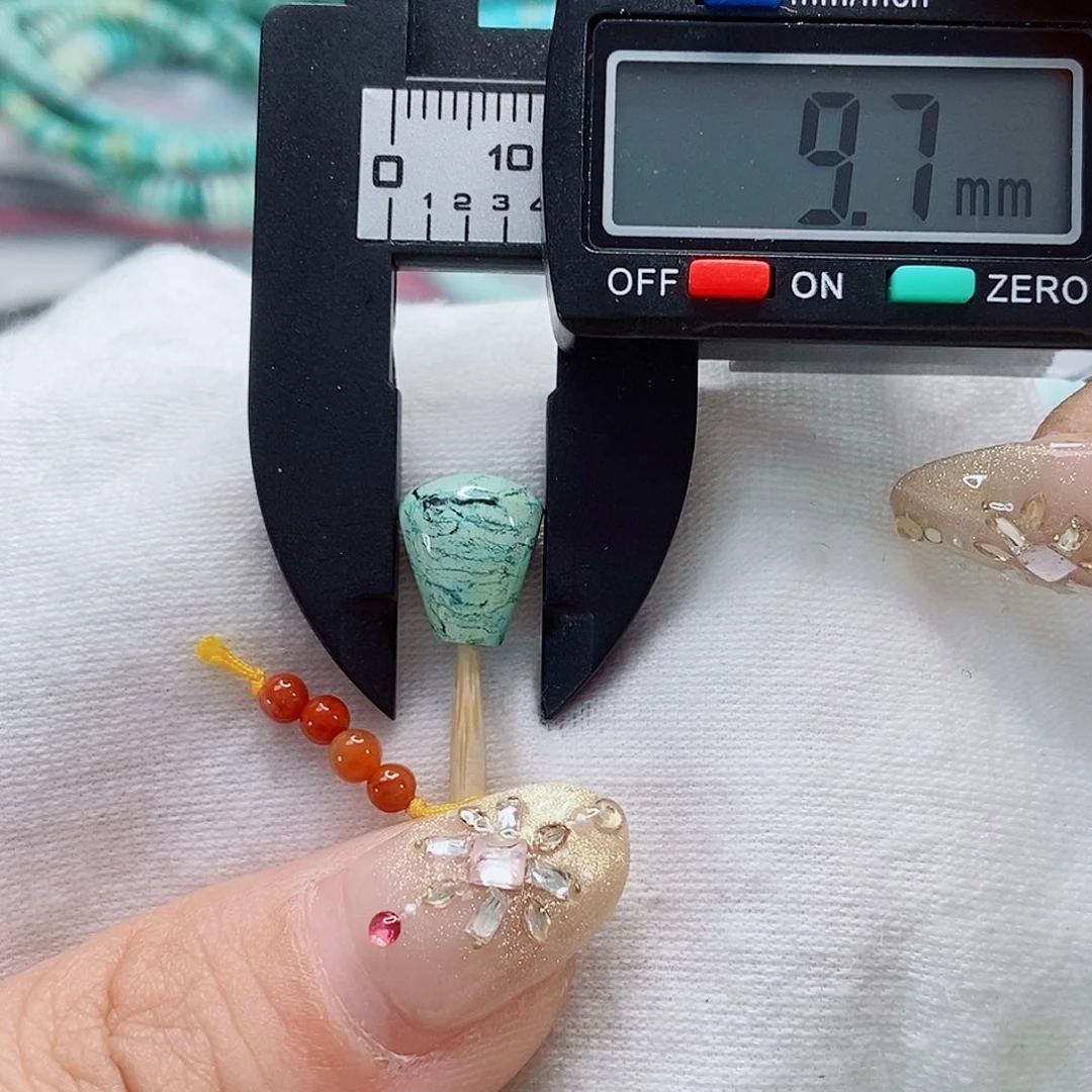 南红玛瑙未镶嵌珠宝奇石