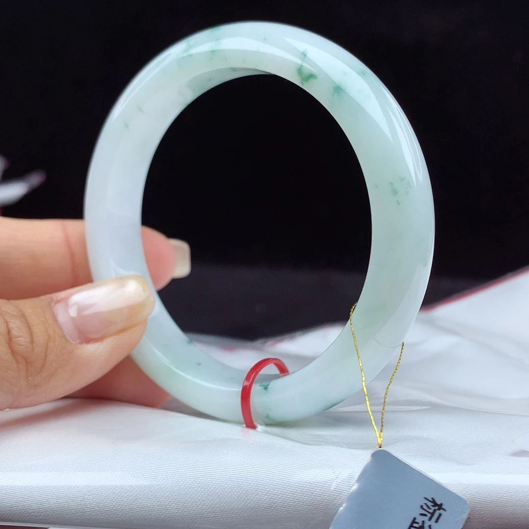 翡翠手镯未镶嵌57圈 0355