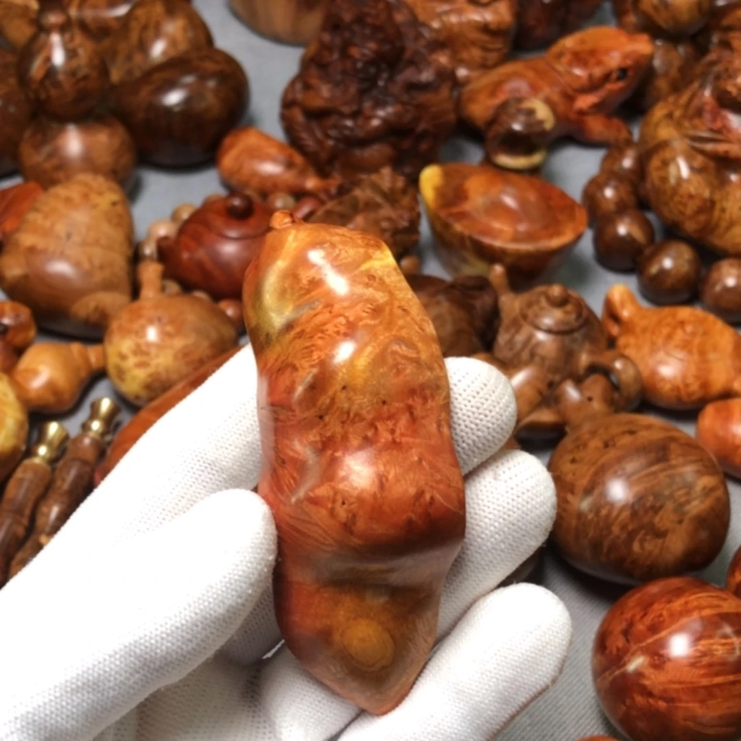 【闪购商品】木麻梨疙瘩火琉璃手把件