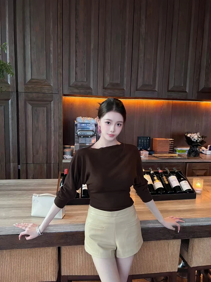 LmiSister-韩系ins风百搭通勤斜肩慵懒咖色弹力长袖针织上衣7188