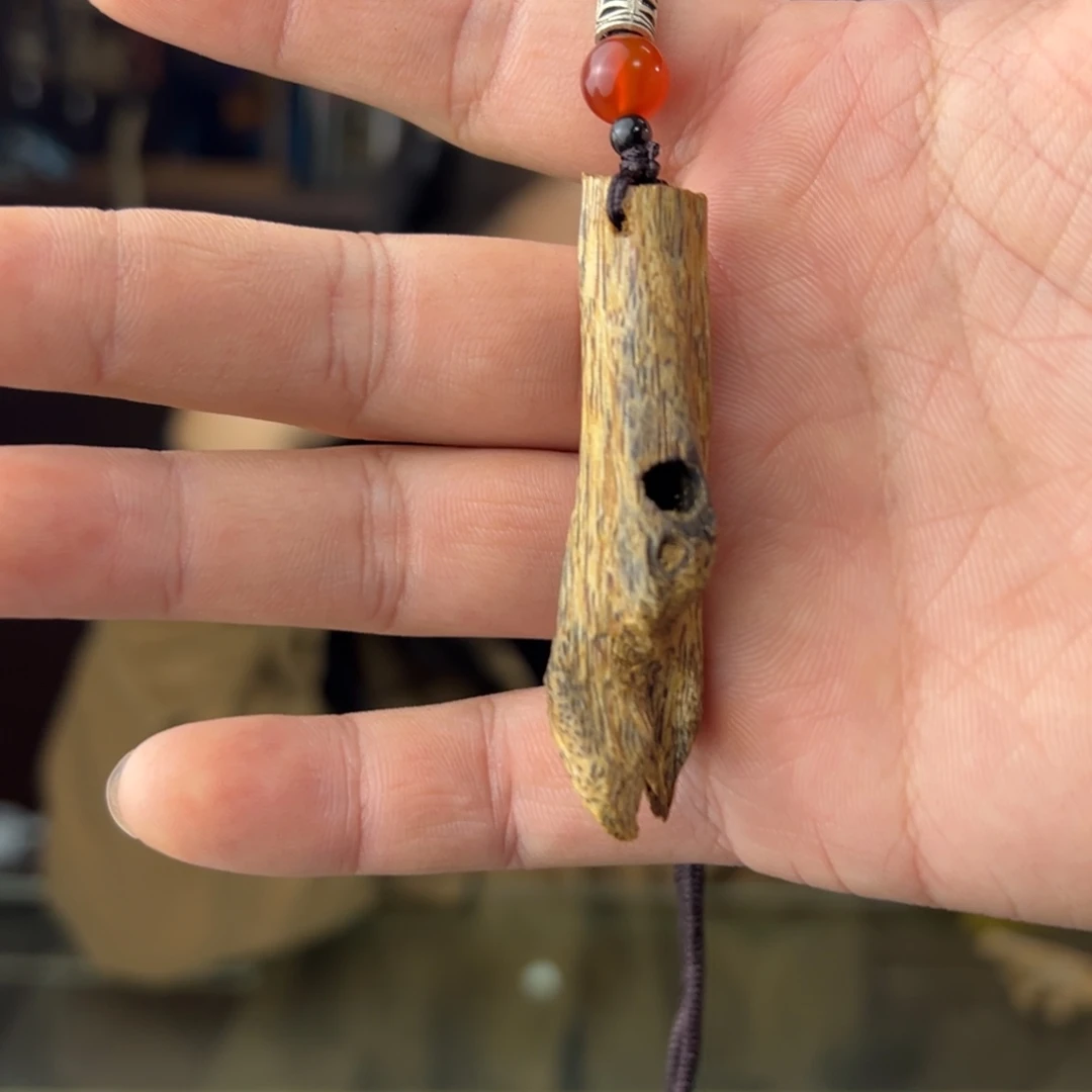 沉香碎屑沉香天然虫漏