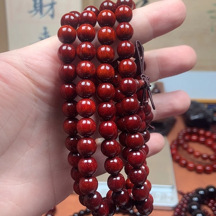 深***星檀香紫檀（小叶紫檀）