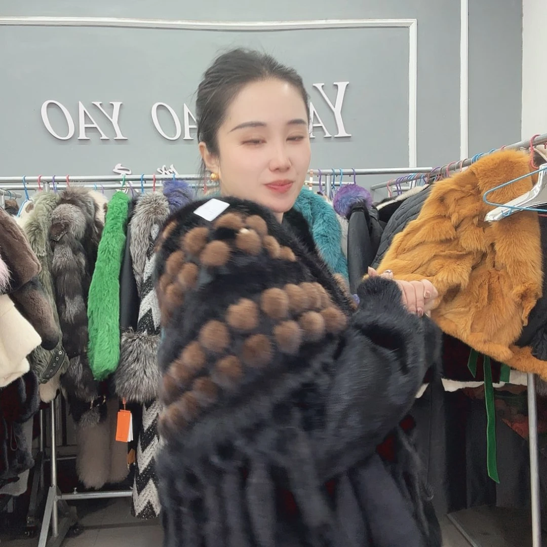 姚小妖家高端皮草
