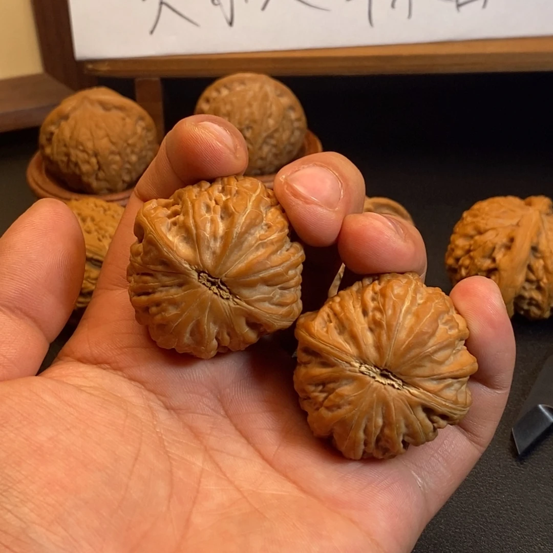 文玩核桃把件铁锤