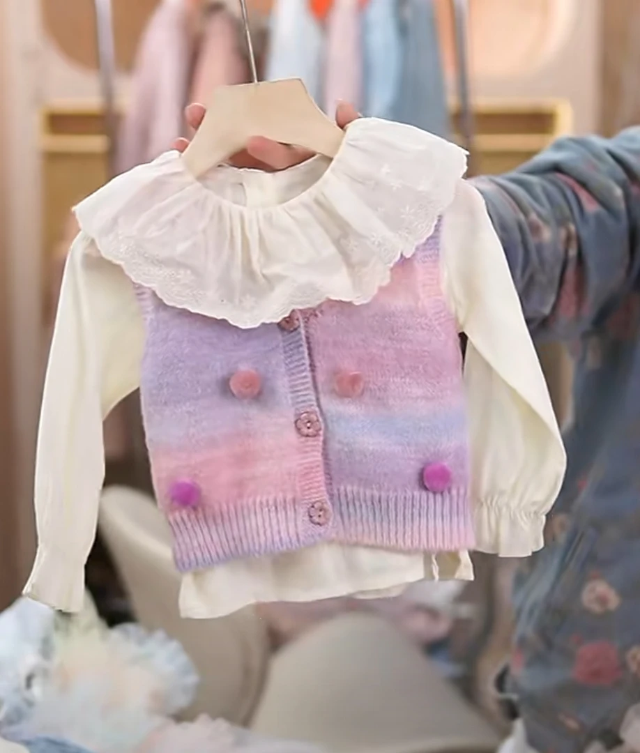 【BaoBao】春款可爱毛球马甲衬衫上衣两件套061