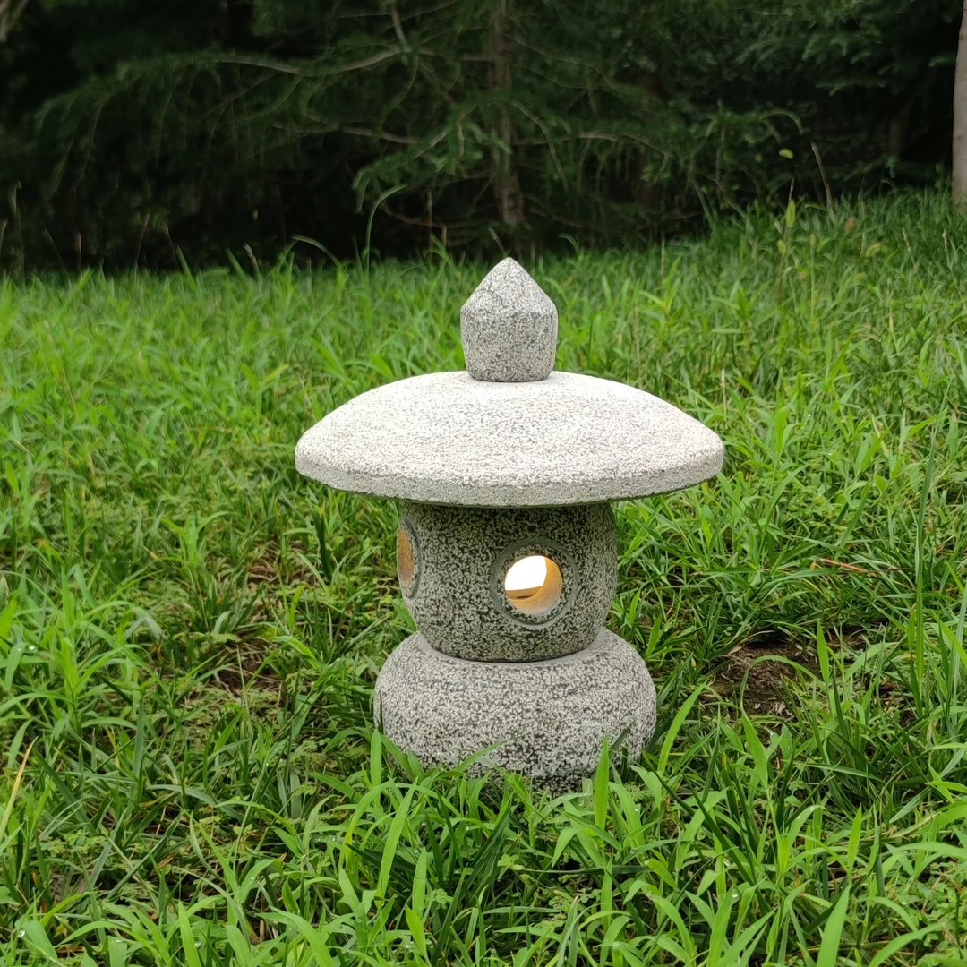 圆形石灯笼青石材质石头灯家用园林庭院中式石灯厂家石头摆件户外