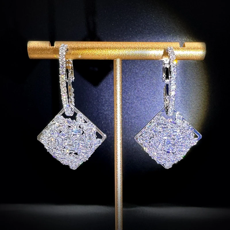 铜合金耳饰 高级感重工满钻菱形方块耳环女气质超闪耳圈耳坠耳扣