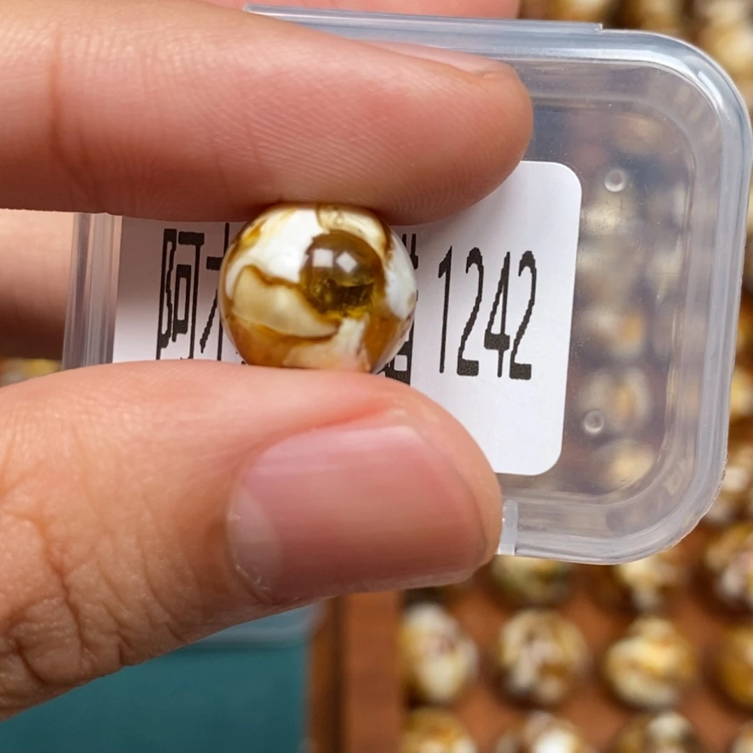 把件猴头核桃沁色圆珠老型1242