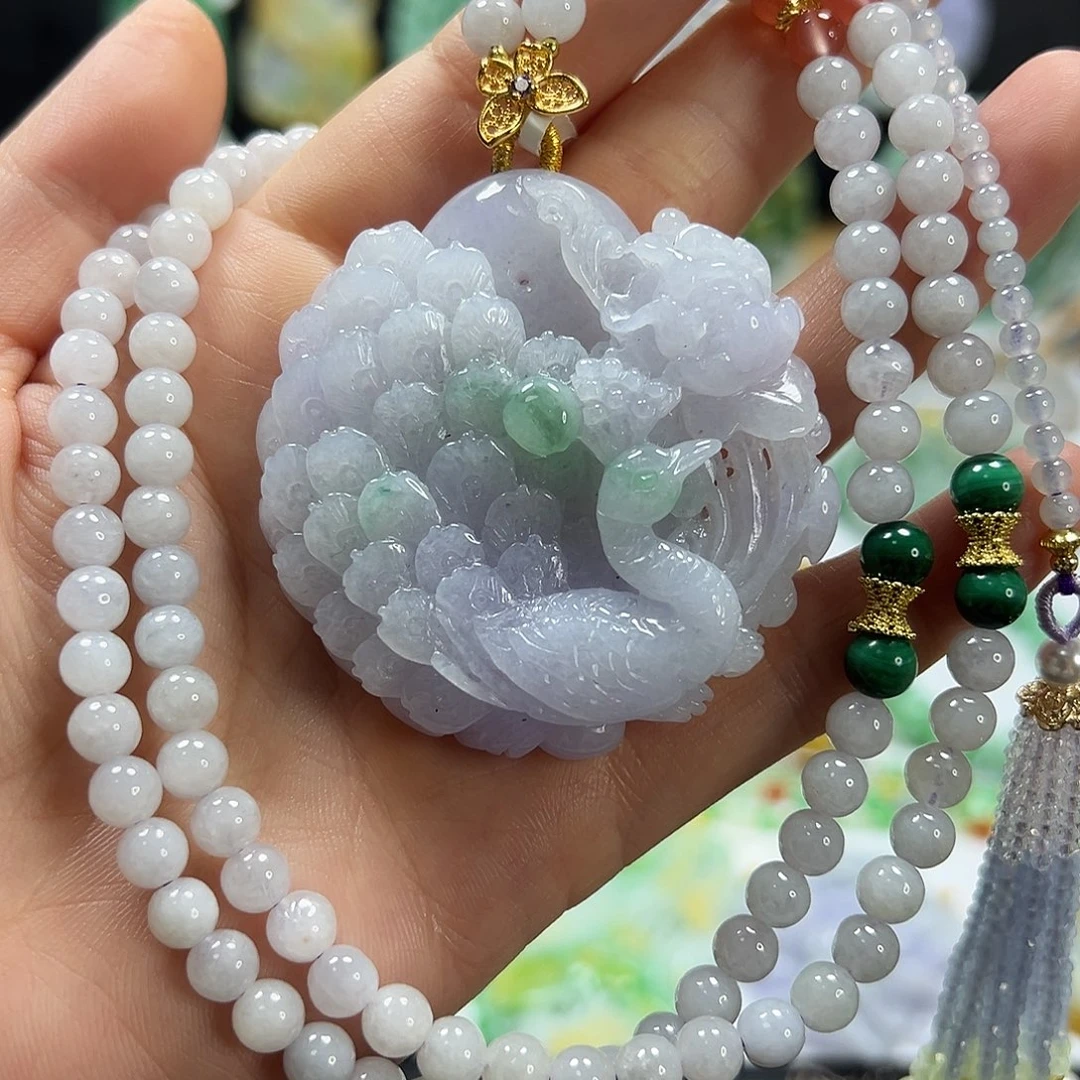 翡翠未镶嵌颈饰吊坠