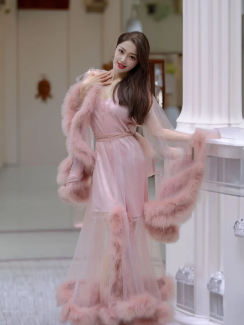 九尾狐晨袍高级法式婚礼吊带裙简约粉色羽毛晨袍睡袍新娘高级感