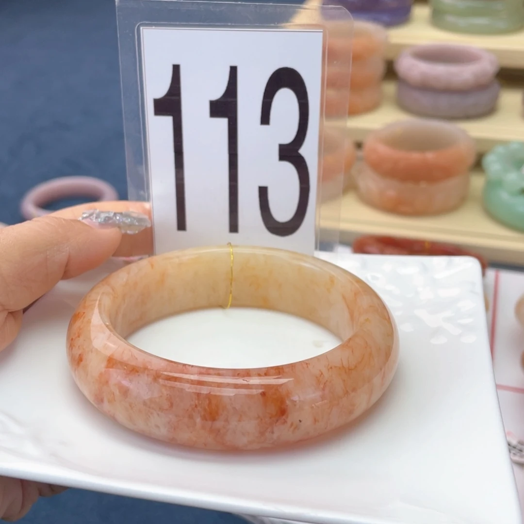 石英质玉未镶嵌手镯63圈