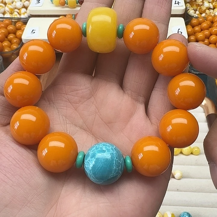自***渡非金属老蜜色素串搭配一条