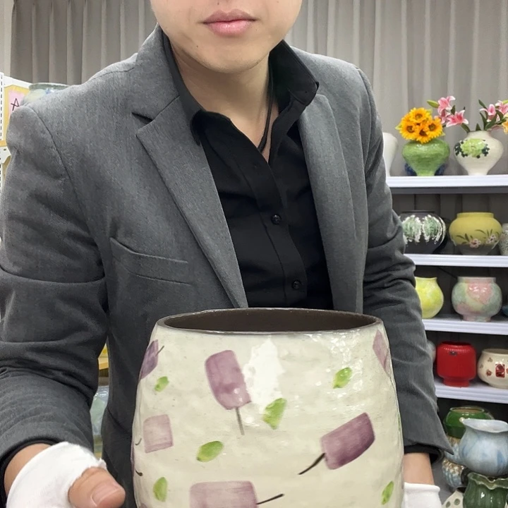花盆里面的土，现在都不知道说什么了