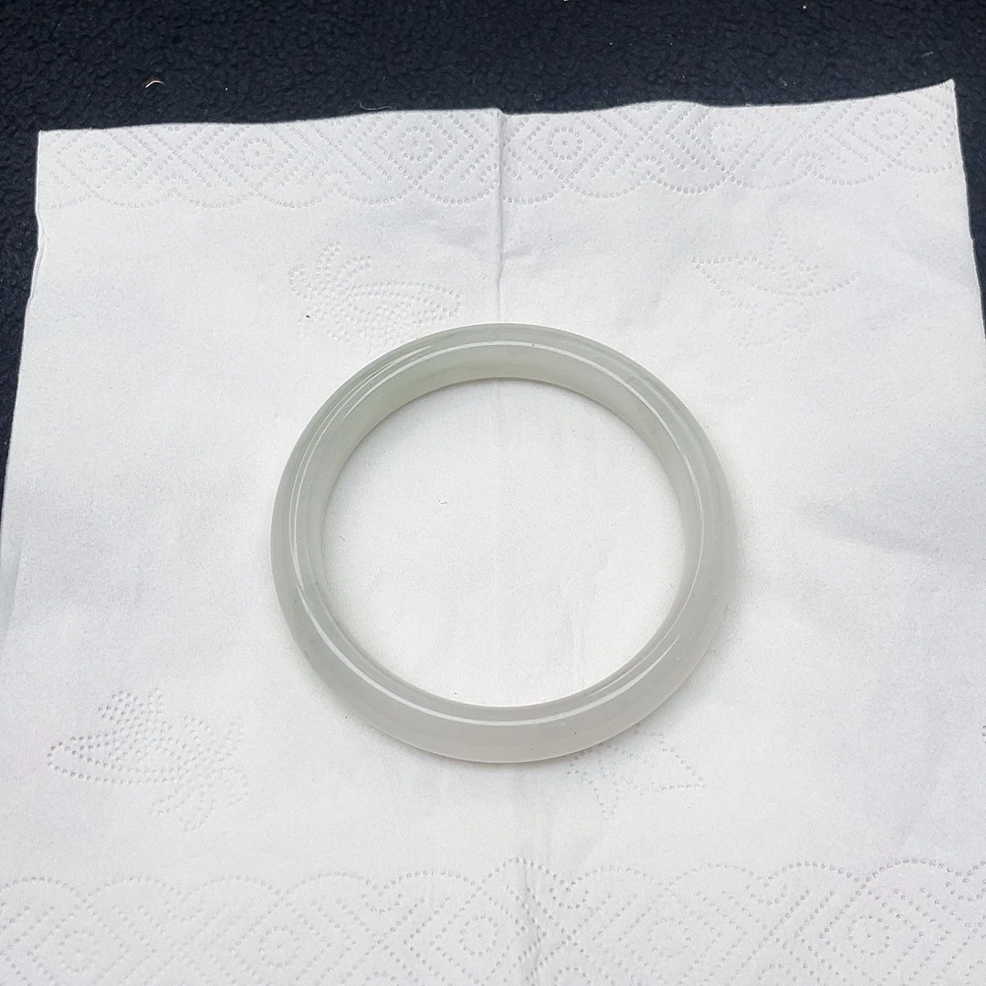 石英质玉未镶嵌手镯728