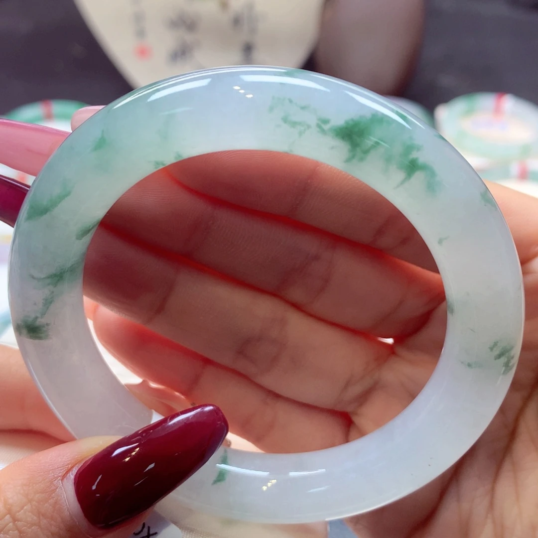 翡翠手镯未镶嵌圆条27号66