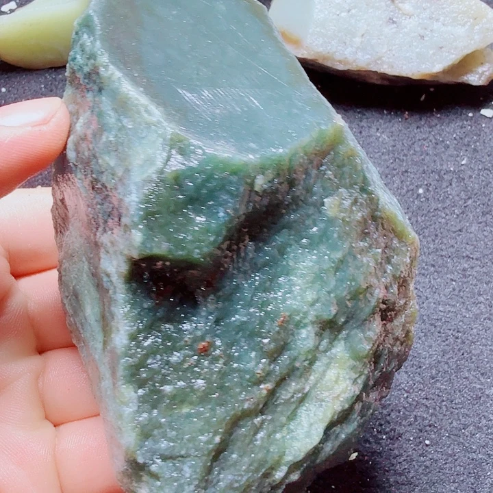 和田玉（糖玉）未镶嵌珠宝半成品