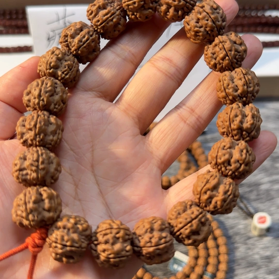 吊坠金刚菩提帝王花